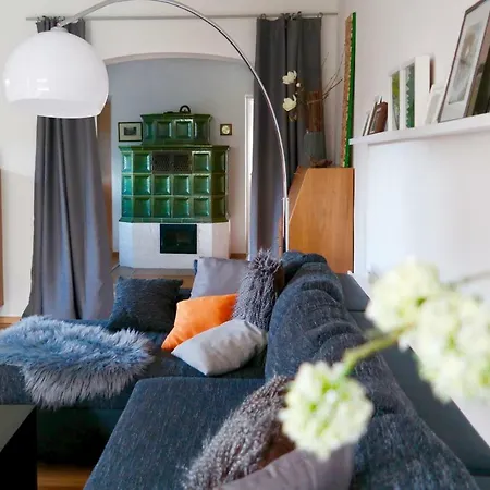 Ferienwohnung Hans Im Gluck